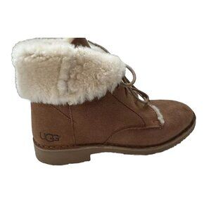 UGG Womens Quincy Boots Suede Lace Up Chestnut Sheepskin Lined Size 8.5